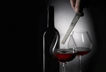Der Weinschlüssel, das unentbehrliche Instrument für Weinliebhaber und -kenner