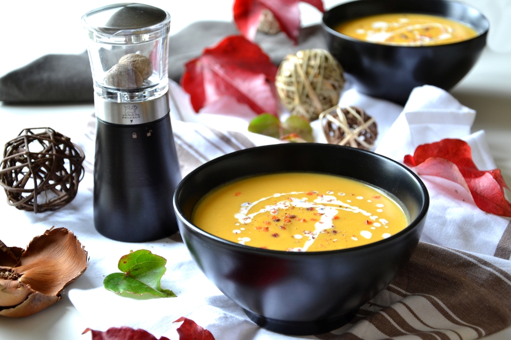 Linsen-Karotten-Suppe mit Muskatnuss