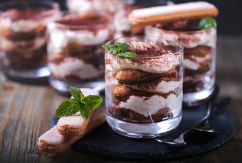 Tiramisu mit Kaffee und Tonkabohnen
