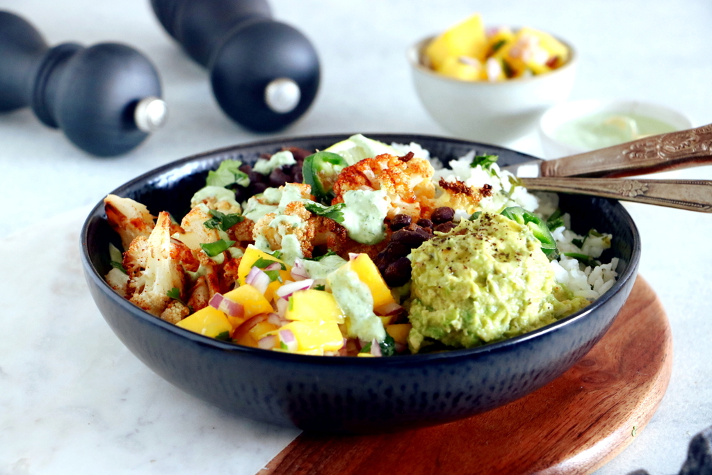 Vegetarische Blumenkohl-Burrito-Bowl