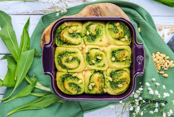 Brötchen mit Bärlauchpesto