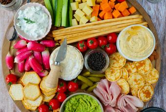 Leckere Aperitif-Platte