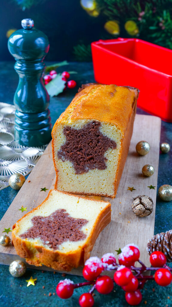 Vanille- und Schokoladensternkuchen für die Feiertage